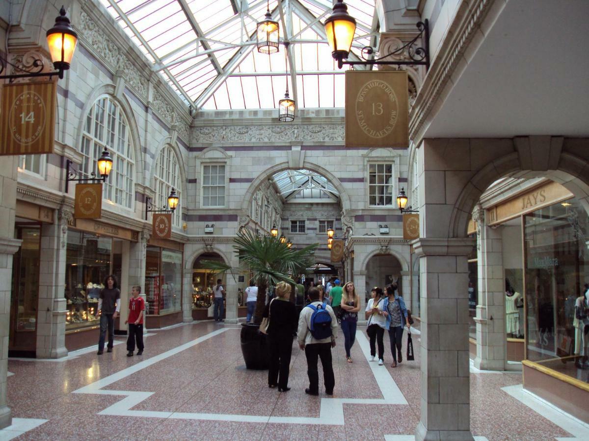 Gamul Place - Quiet City Centre Честер Екстер'єр фото